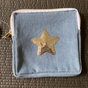 NWT Star zipper pouch